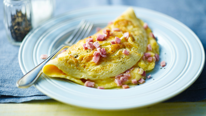  CHEESE OMELETTE